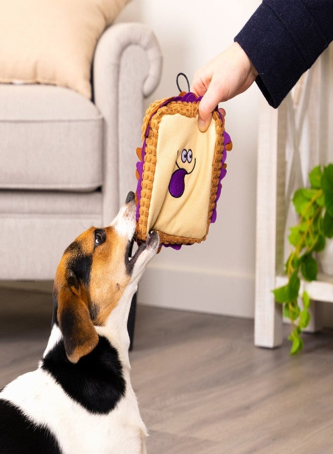 تراستي باب لعبة كلب TrustyPup Tough 'N Fun PBJ القطيفة الصريرية، بتقنية حماية المضغ - لون بني فاتح، مقاس متوسط (71151) - Image 2
